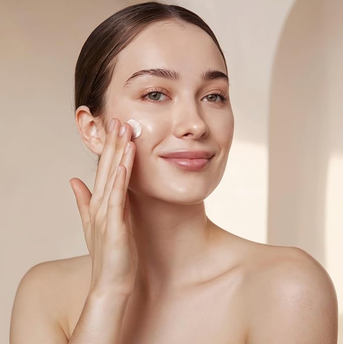 Peptide Plumping Cream – Doctor-Developed Anti-Aging Moisturizer with Peptides, Hyaluronic Acid & Resveratrol – Hydrates, Firms & Smooths Fine Lines – 1.66 oz