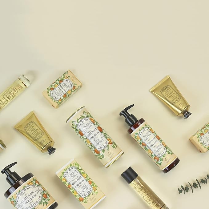 Panier des Sens - Small Hand Cream for Dry Cracked Hands β Orange Blossom Mini Hand Lotion for Dry Skin - With Sweet Almond and Olive Oil - Hand Care 96% Natural Ingredients - Travel Size 1 floz