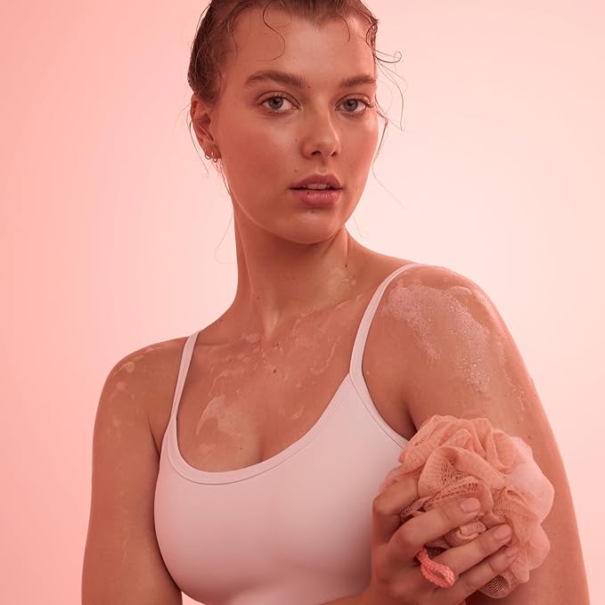 MONDAY HAIRCARE MOISTURE Body Wash in Fresh Gardenia with Hyaluronic Acid & Shea Butter for All Skin Types, 900 mL (Pack of 2)