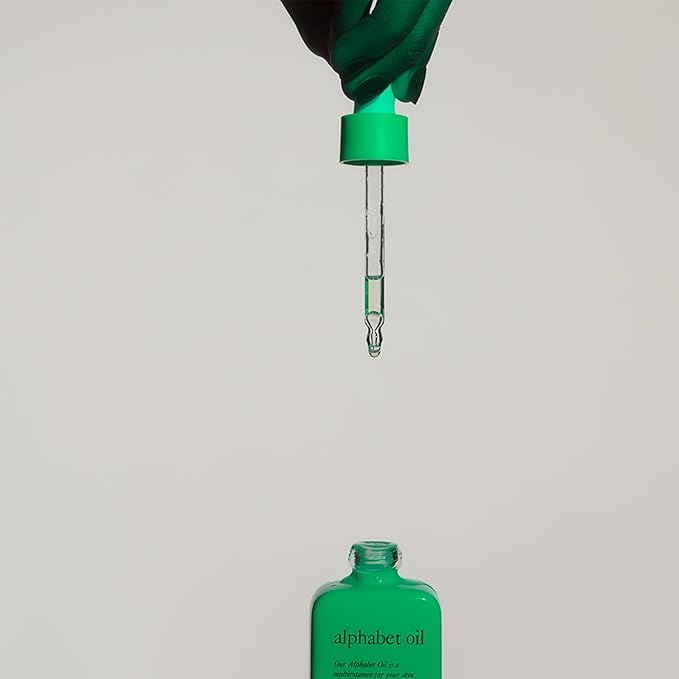 good light Alphabet Oil. Lightweight & Non-Greasy For Oily, Acne Prone Skin. Use Daily For Face, Neck, Chest, & Hands. Made With Vitamin C, Vitamin E, and Jojoba Oil. Vegan Korean Skin Care, 1 Fl. Oz.