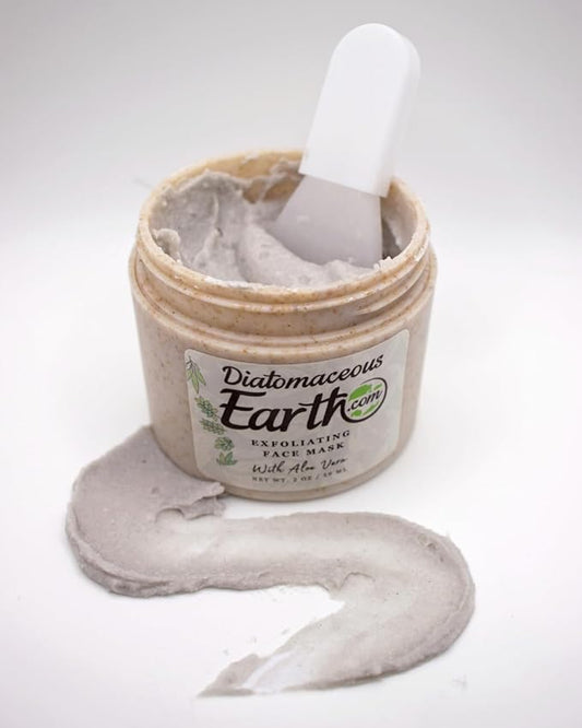 Diatomaceous Earth Exfoliating Face Mask
