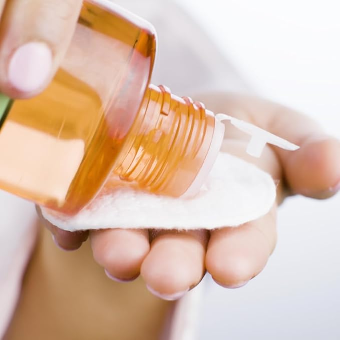 Hello Kitty Glow Tonic, 5% Glycolic Acid Exfoliating Toner, 100 ml