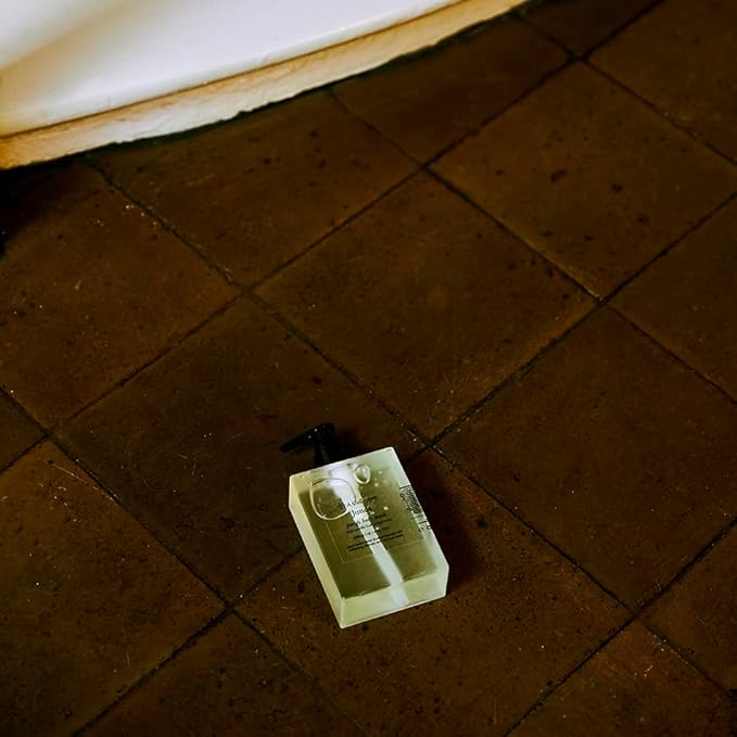 Junos Purify Body Wash | Yuzu, Perilla Leaf, Eucalyptus | 9.46 Fl Oz | Product of Korea