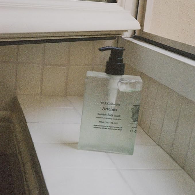 Artemis Nourish Body Wash l Artemisia, Rosemary, Eucalyptus l 9.46 Fl Oz l Product of Korea