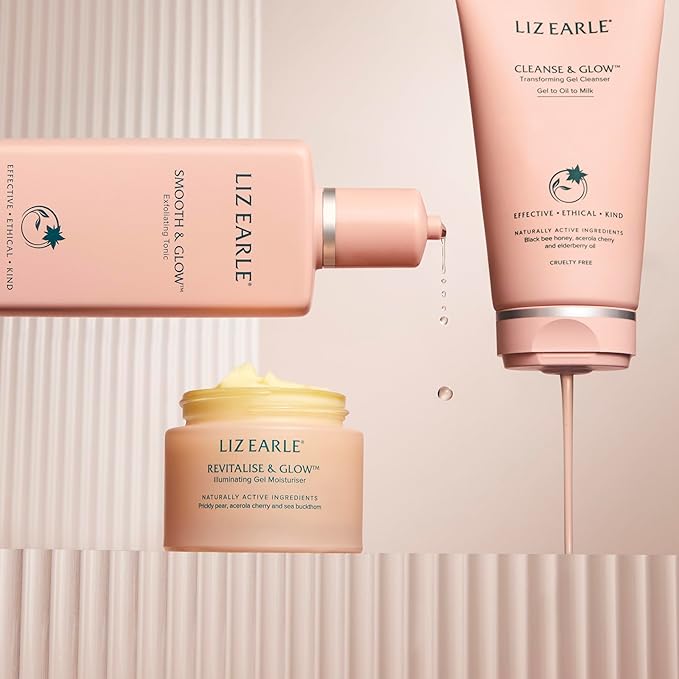 Liz Earle Smooth & Glow Tonic - Gentle Face Toner for Sensitive Skin, Dark Spot Corrector & Pore Minimizer - Enriched with Antioxidant-Rich Botanicals to Reveal Ultra-Smooth, Glowing Skin (200ml)