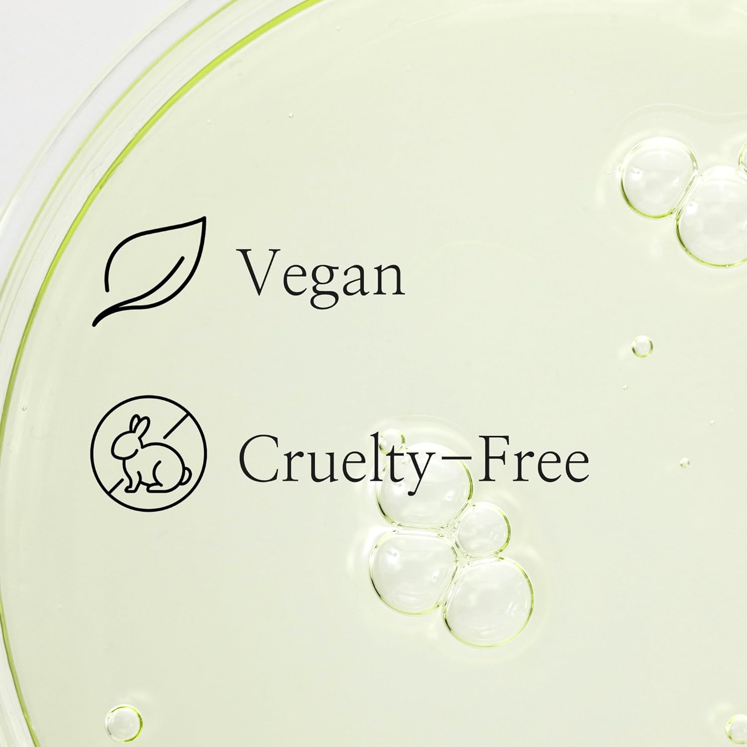 🍵 Calming Serum with Green Tea & Panthenol – Soothing Korean Skincare for Sensitive & Acne-Prone Skin (30ml)