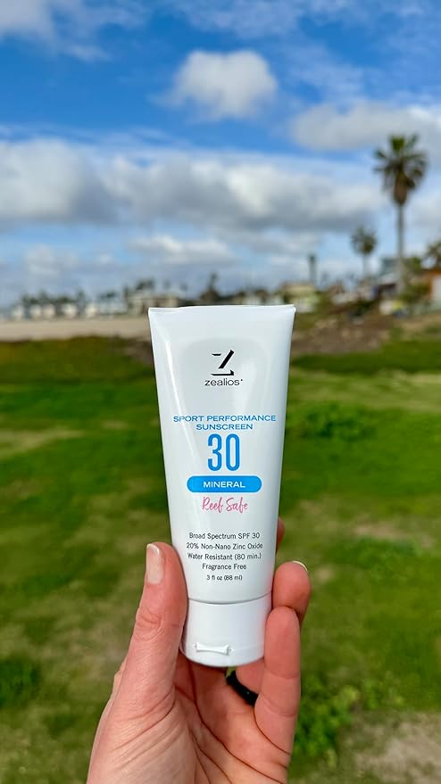 Zealios Reef Safe Sun Barrier SPF 30 Skin Care Body Lotion, Water Resistant Non-Greasy Sunscreen, 20% Non-Nano Zinc Oxide, Sensitive Skin-Friendly for Running, Cycling, Swimming, Outdoor Adventures