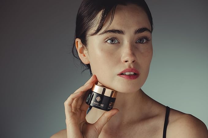 Ageless Day Cream: Anti Aging Face Cream, Hyaluronic Acid, Bakuchiol Retinol Alternative, Matrixyl 3000, Inst'tight C, Squalane, Hyaluronic Acid. NATURAL and ORGANIC.