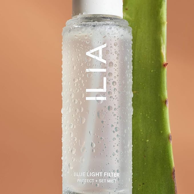 ILIA - Blue Light Face Mist | 3-in-1 Hydrate, Defend, Set Makeup | Ultra-Fine, Non-Sticky, Weightless | Gluten + Silicone-Free | Non-Toxic, Vegan, Cruelty-Free, Clean (Travel Size, 0.47 fl oz | 14ml)