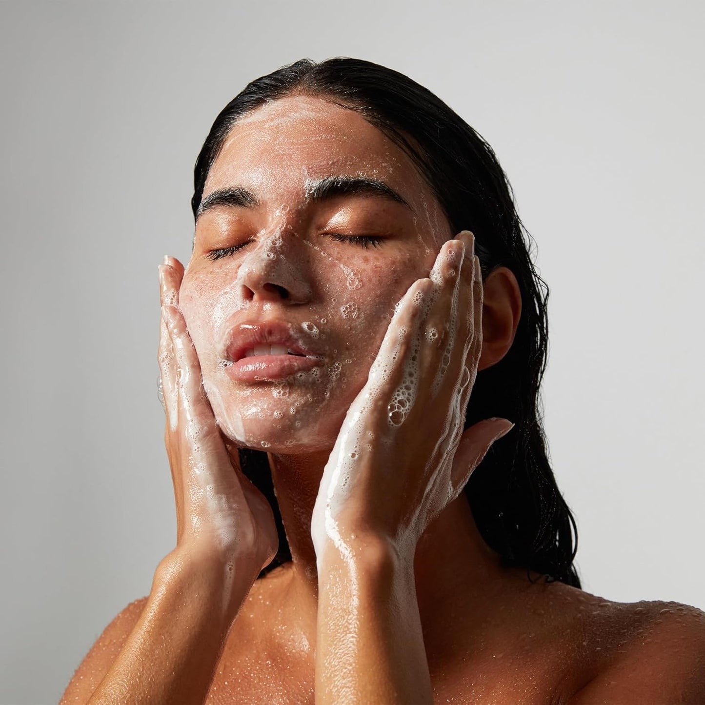 Detox Facial Cleanser with Glycolic Acid, Niacinamide & PHA – Deep Cleansing Face Wash for Sweat, Oil & Dirt – Gentle Exfoliating Cleanser for Post-Workout Skin – 7.8 fl oz